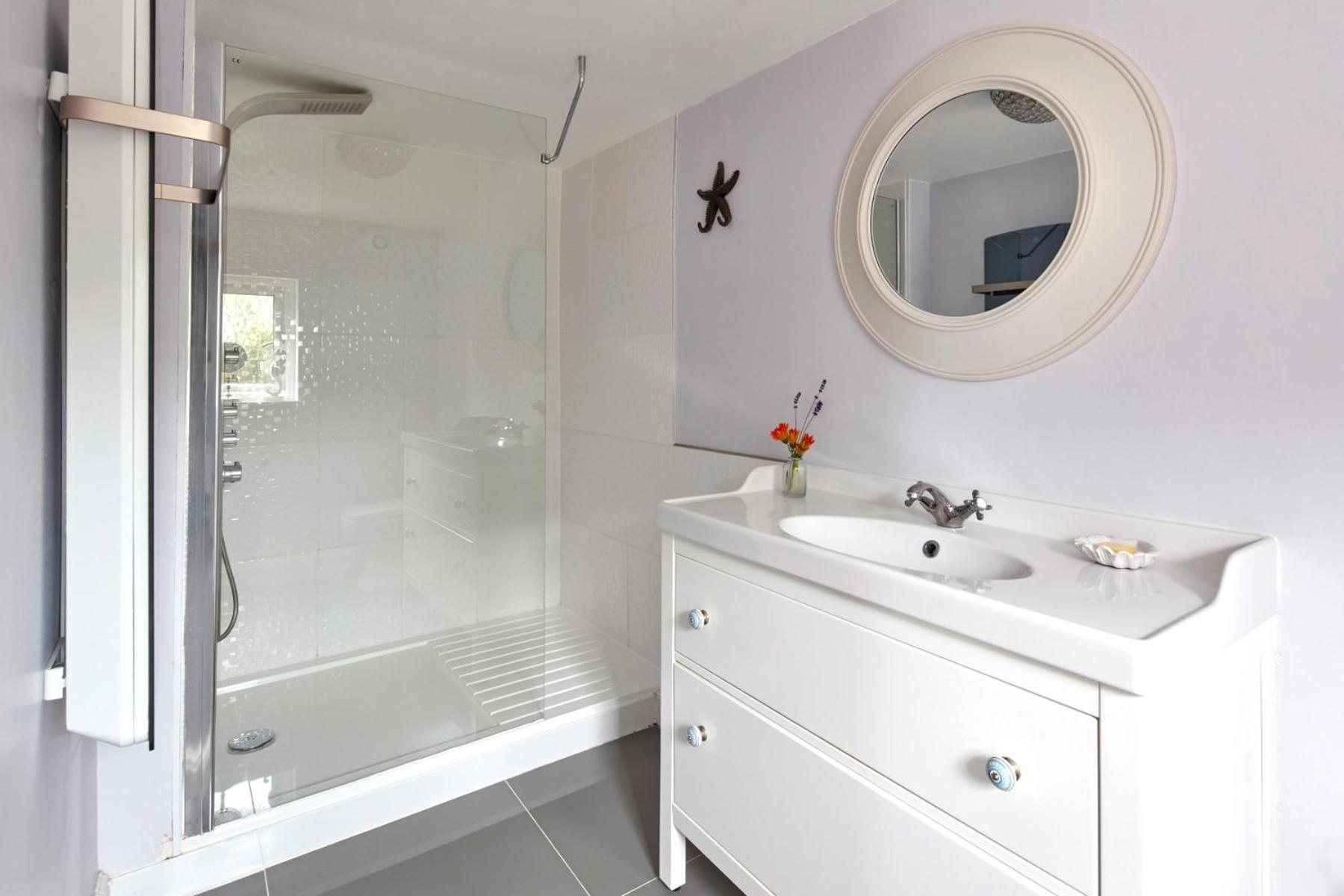 Spacious Coastal Cottage Close To Beach - Bailey Cottage Deal Zewnętrze zdjęcie