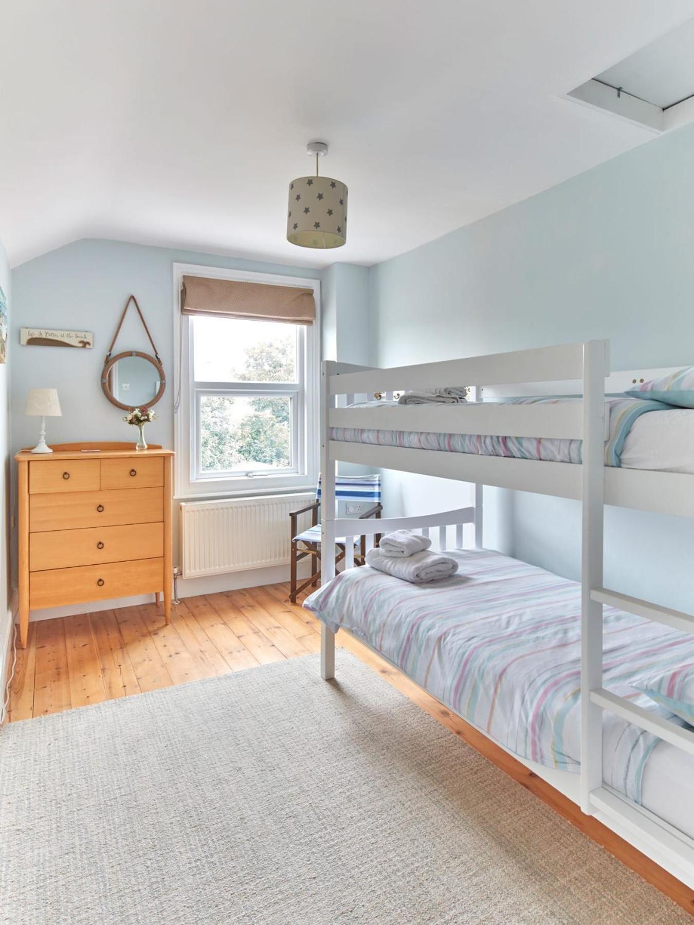 Spacious Coastal Cottage Close To Beach - Bailey Cottage Deal Zewnętrze zdjęcie